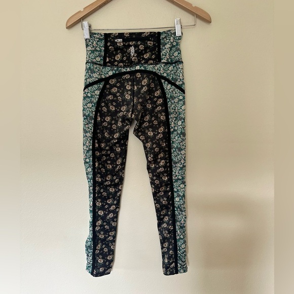 FREE PEOPLE MOVEMENT High-Rise 7/8 You're A Peach Leggings - Picture 5 of 7